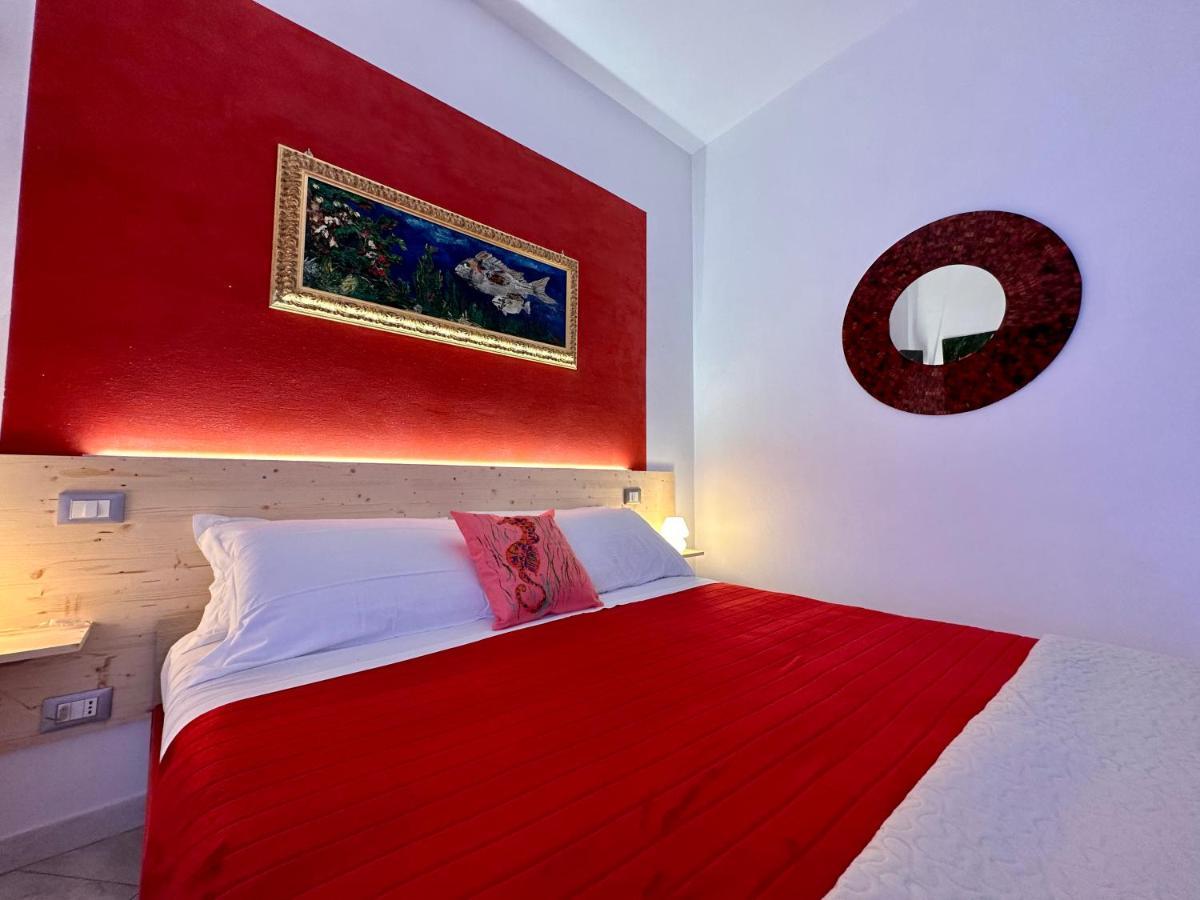 Casa Del Palombaro Hotell Le Grazie  Exteriör bild
